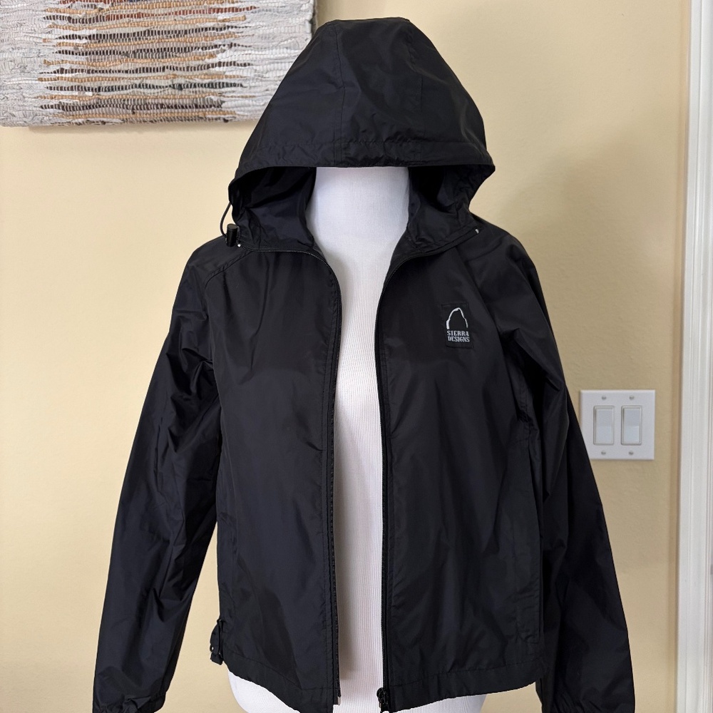 Women's Lightweight Black Wind and Rain Jacket - High Sierra